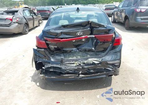 2021 Kia Forte Lxs из США, поврежденный, VIN 3KPF24AD7ME264763